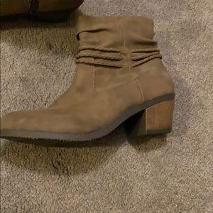 Ankle boots